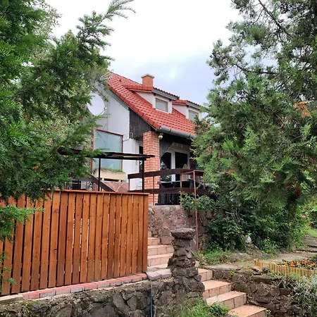 Fig Tree House بيت للعطل