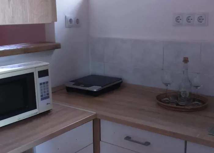 Fig Tree House Lovas